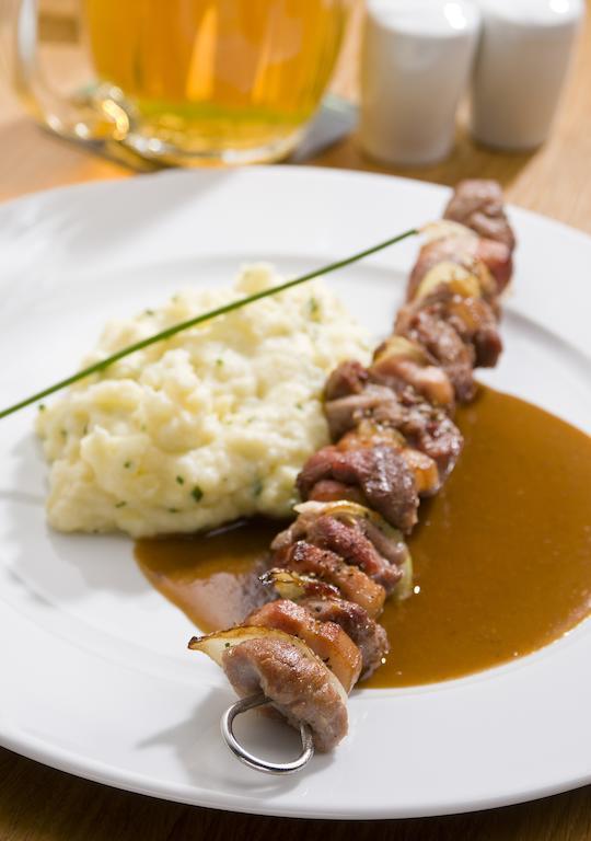 Old Town Bed & Breakfast Ceske Budejovice Bagian luar foto