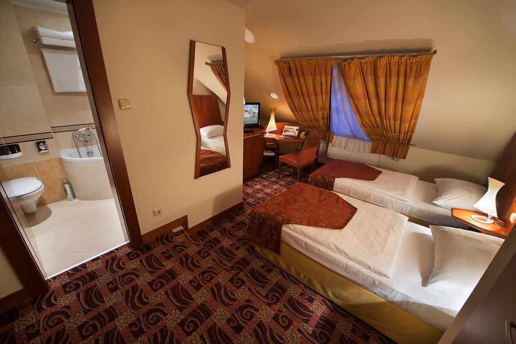 Old Town Bed & Breakfast Ceske Budejovice Bagian luar foto
